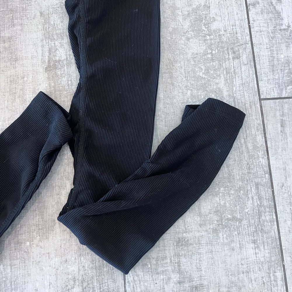 ALO Yoga Airbrush High-Waist Highlight Goddess  Leggings - Picture 4 of 10